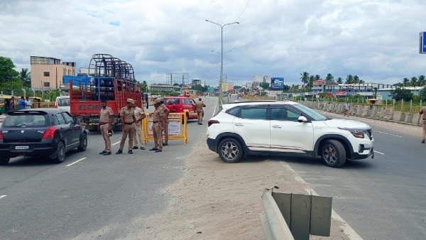 Cauvery issue Pro kannada organization conducting bandh at tamilnadu karnataka border 