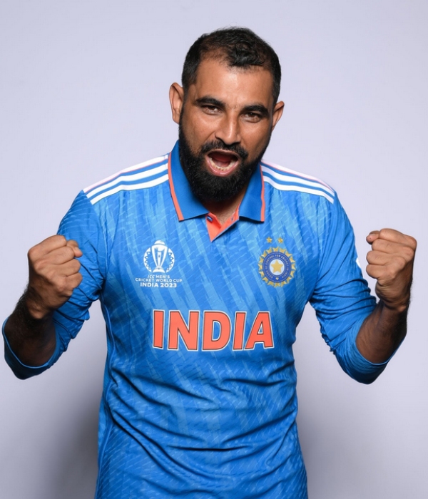 Who will Hardik Pandya replace in the Team India vs Srilanka world cup match 2023?