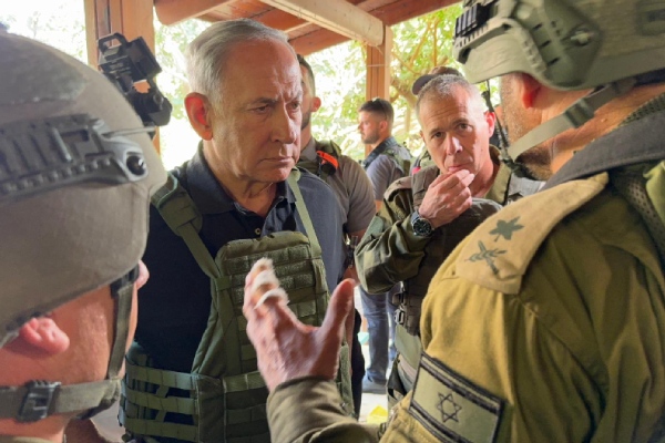 What Israel PM Benjamin Netanyahu said after meeting soldiers in Gaza Border What Israel PM Benjamin Netanyahu said after meeting soldiers in Gaza Border