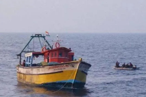 Anbumani Ramadoss condemns Srilankan army for arresting 15 rameswaram fishermen 