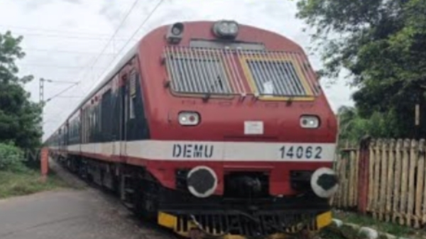 6 DEMU trains to end in Tamil Nadu.. Southern Railway to operate MEMU trains from November 1 6 DEMU trains to end in Tamil Nadu.. Southern Railway to operate MEMU trains from November 1
