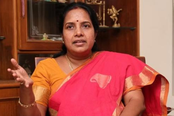 BJP Vanathi Srinivasan replies to Rahul Gandhi on Dynasty Politics