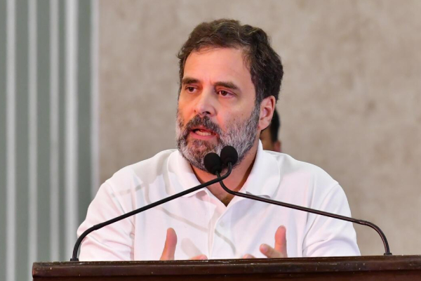 BJP Vanathi Srinivasan replies to Rahul Gandhi on Dynasty Politics