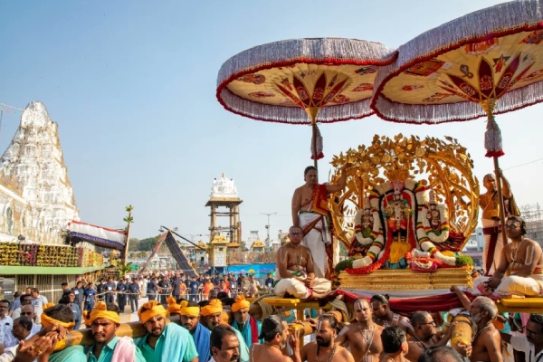 Navarathiri brahmotsavam: Garuda Vahana Seva today SSD tokens will not be issued at SSD counters in Tirupati