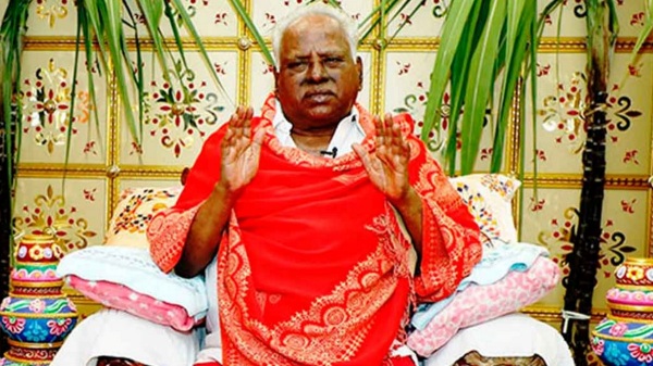 Melmaruvathur Adhiparasakthi Siddhar Peetam Amma Bangaru adigalar history tamil 