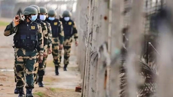 Indian BSF soldier has been injured in firing by Pakistani troops on Indian Army in Kashmir 