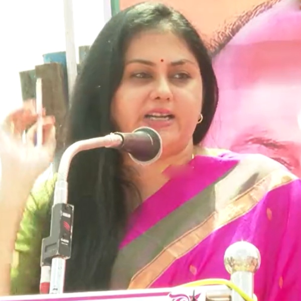 Actress Namitha slams DMK Government and rs1000 Magalir Urimai Thogai Scheme Actress Namitha slams DMK Government and rs1000 Magalir Urimai Thogai Scheme