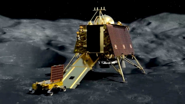 ISRO claims that 2 tonnes of soil particles flew into dust when Chandrayaan landed on the moon 