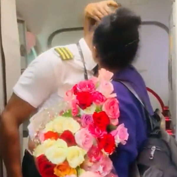 Ethiopian mother was pleasantly surprised by her son on the flight to Lebanon 