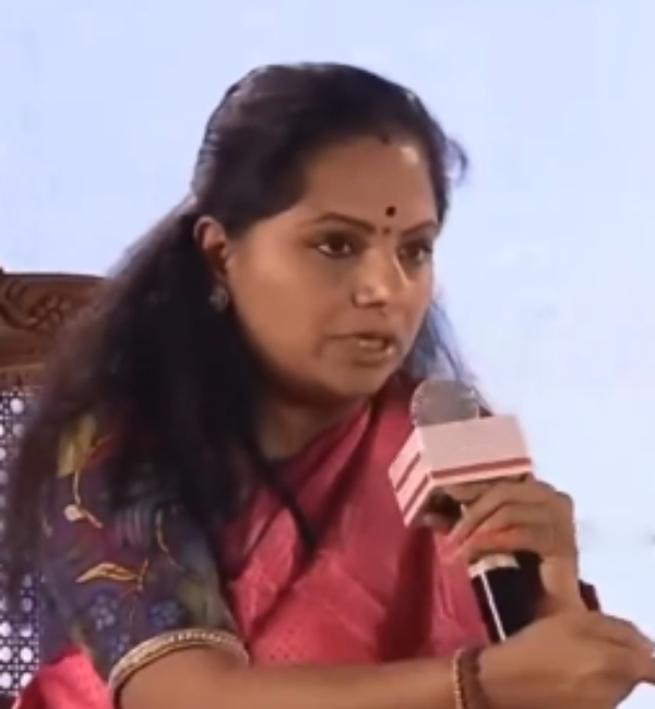  KCR Daughter Kavithas befitting reply to Annamalai about Polavaram project