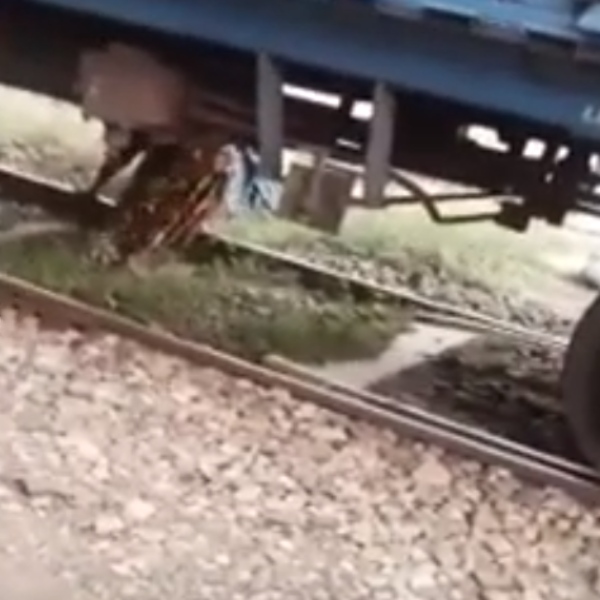 How old woman trapped under goods train at Manapparai in Trichy and escaped without injury? How old woman trapped under goods train at Manapparai in Trichy and escaped without injury?