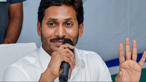 Lok Sabha Poll: TDP to gain 7 Seats in Andhra : India TV-CNX Opinion Survey 