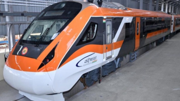 Do you know the details about Sleeper coach for Vande Bharat ? 