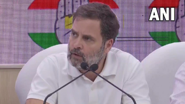 Raul Gandhi asks How many Dalits, OBC reporters at press meet 