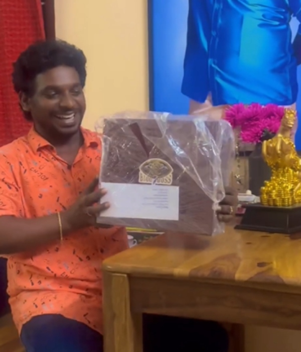 Bigg Boss gift to Nanjil Vijayan he is wild card entry