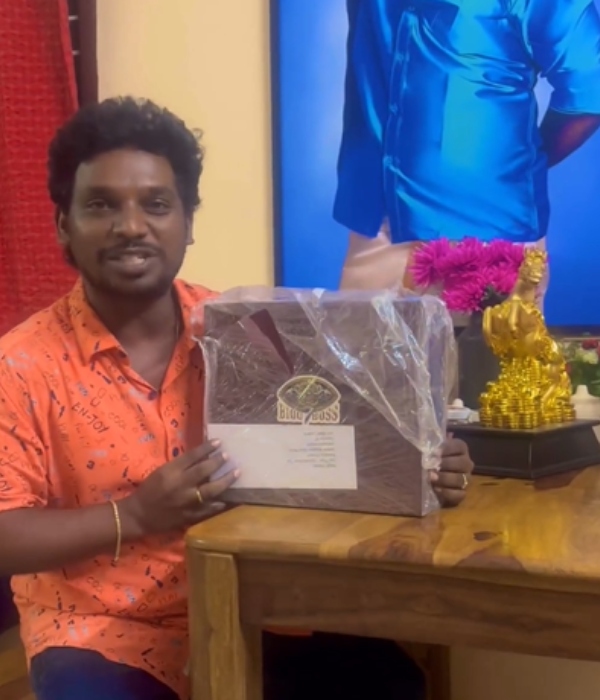Bigg Boss gift to Nanjil Vijayan he is wild card entry