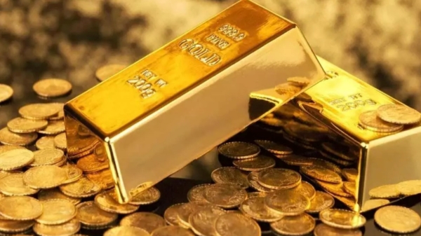 Gold prices Jump in Rs 800 up for 22 carat in one day Gold prices Jump in Rs 800 up for 22 carat in one day
