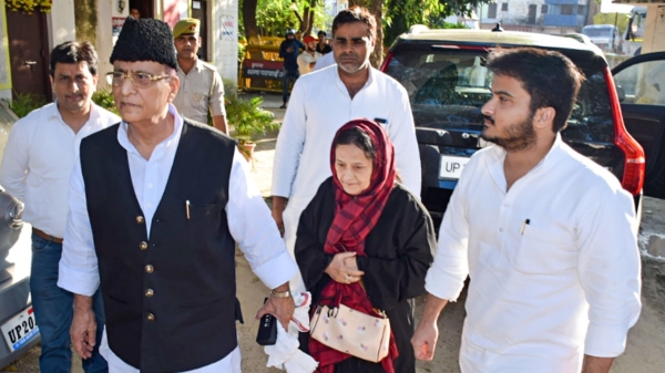 Fake birth certificate case: Samajwadi Leader Azam Khan and his wife, son sentenced to 7 years jail 