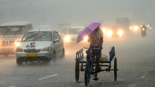 Heavy rain alert in 9 districts of Tamil Nadu by Chennai Meteorological Dept 