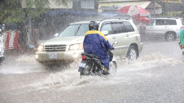 Before 10 am Heavy rain will fall in 12 districts including Chennai 