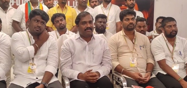 TVK Chief Velmurugan threatens DMK on Single Loksabha Seat