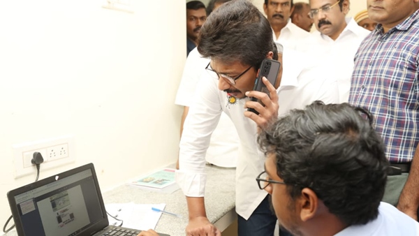 Udhayanidhi Stalin phone called the 3 women and explains why rejected under Magalir Urimai Thogai 