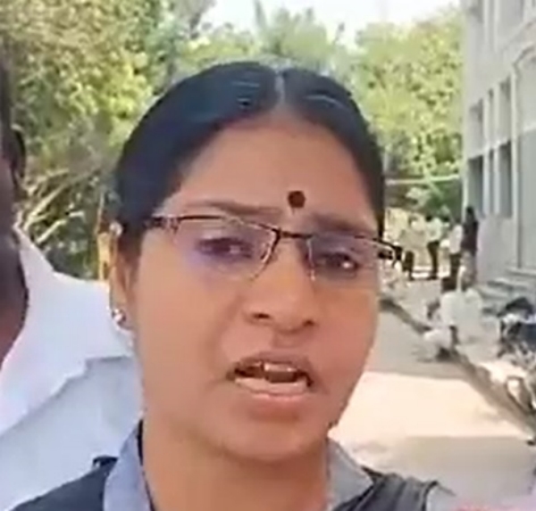 Tamil Activist Veeralakshmi warns Naam Tamilar Seeman on Dalits issue