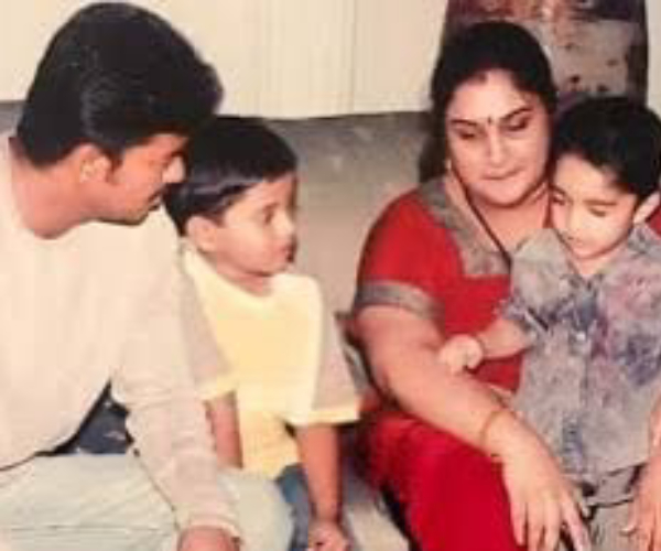 Leo movie scenes to Actress Vanithas son Srihari who acted Leo movie scenes to Actress Vanithas son Srihari who acted