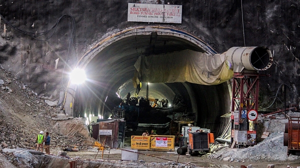  Uttarakhand Tunnel Rescue Operation faces 3 Snags In 3 Days
