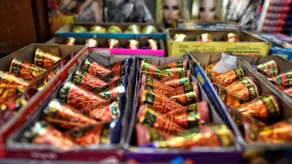 Diwali 2023: In Bangalore Burst crackers only from 8 to 10pm, says Karnataka State Pollution Control Board 