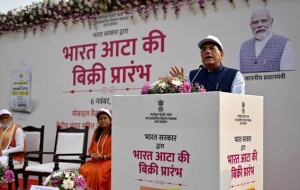 Union Govt launches sale of ‘Bharat’ Atta at Rs 27.50 