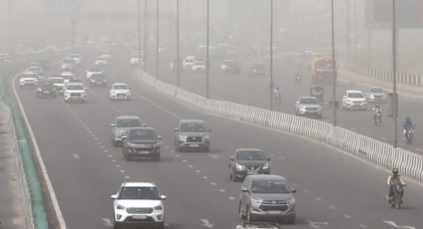 Delhis air quality has dropped from 400 to 356 