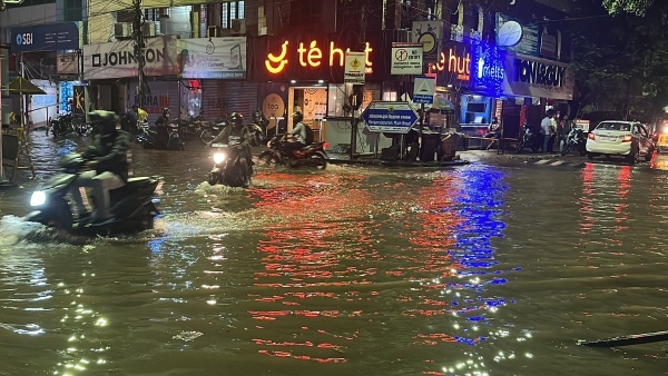 Chennai Corporation acted quickly overnight and removed the rainwater from most places Chennai Corporation acted quickly overnight and removed the rainwater from most places