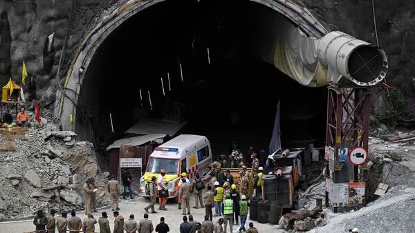  Uttarakhand tunnel, 2 meters more to be Digging Before 41 Trapped Worker Pulled Out