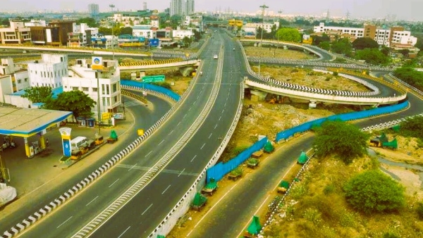 all the Chennai main roads of the city were deserted 