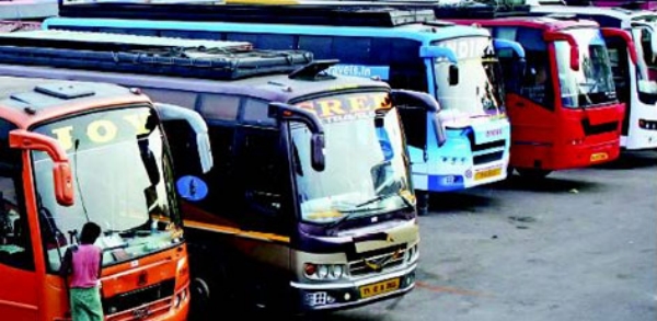 How Omni buses decided to go with less price for the Diwali buses after Tamil Nadu Government rule? 