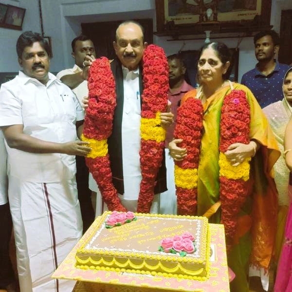 Vaiko has said that he has never bought even 1 gram of jewellery for his wife Vaiko has said that he has never bought even 1 gram of jewellery for his wife