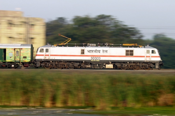 Speed of Many trains in Tamil Nadu to be increased to 130 km per hour soon Speed of Many trains in Tamil Nadu to be increased to 130 km per hour soon