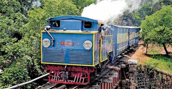 Mountain train between Mettupalayam to Ooty cancelled due to landfall 