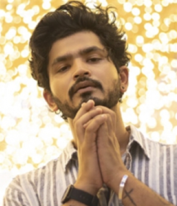 Biggboss Maya, Aishu doing sketch for RJ Bravo?