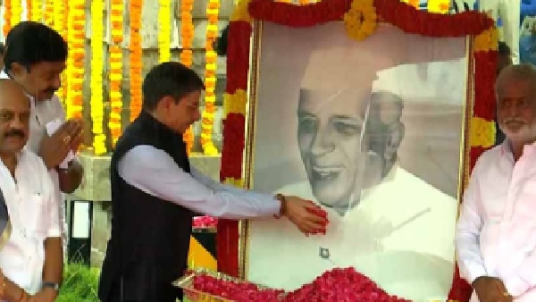 TN Governor, Ministers paid floral tribute to Late former prime minister Nehru
