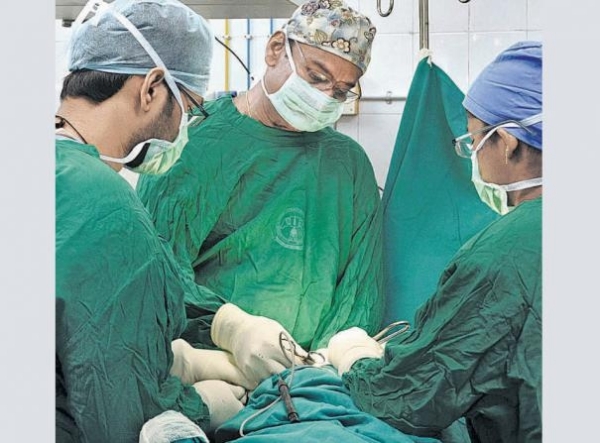 Tamil Nadu government announces an incentive of Rs.1100 for Free family planning surgery for men Tamil Nadu government announces an incentive of Rs.1100 for Free family planning surgery for men