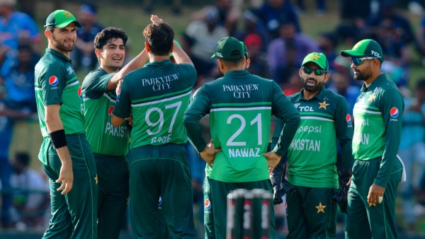 How today Bangalore rain will help Pakistan to qualify to semi-final in the 2023 World Cup Cricket? How today Bangalore rain will help Pakistan to qualify to semi-final in the 2023 World Cup Cricket?