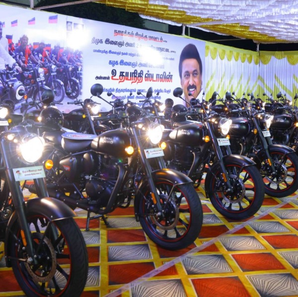 Rajesh Kumar Mp has attracted attention by buying Royal Enfield bullets for 25 DMK youth wing executives 