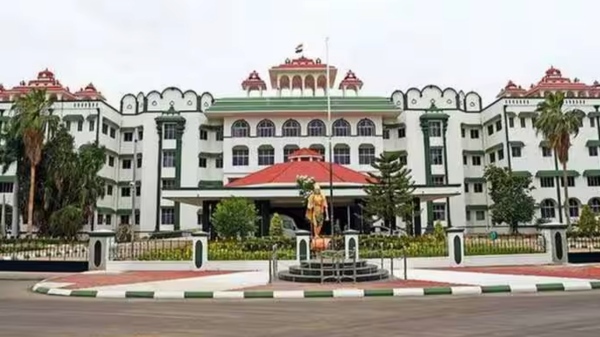 strict action should be taken against the govt officials who helped to encroach on government lands: HC strict action should be taken against the govt officials who helped to encroach on government lands: HC