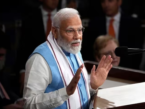 Prime Minister Modi assured that India is ready to help Nepal recover from the earthquake Prime Minister Modi assured that India is ready to help Nepal recover from the earthquake