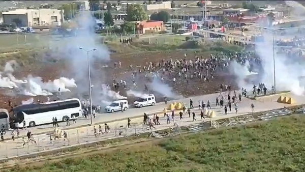  Pro-Palestinian Crowd Tries To Enter US Base in Turkey