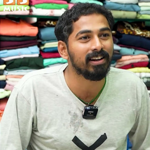 Rescue of minors from Raja Bhagwat Vickys KGF clothing store in Vannarpet, Chennai 