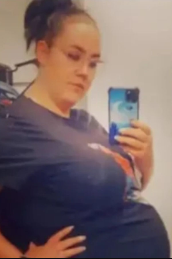 Heart touching incident in America and a 30 year old woman carrying her younger brothers child in her womb