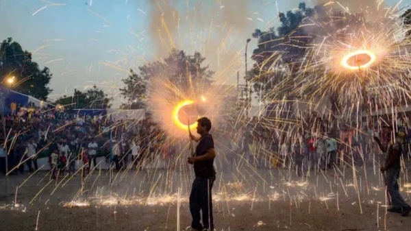 Due to Diwali crackers, the air pollution has worsened to a serious extent in Tamilnadu 